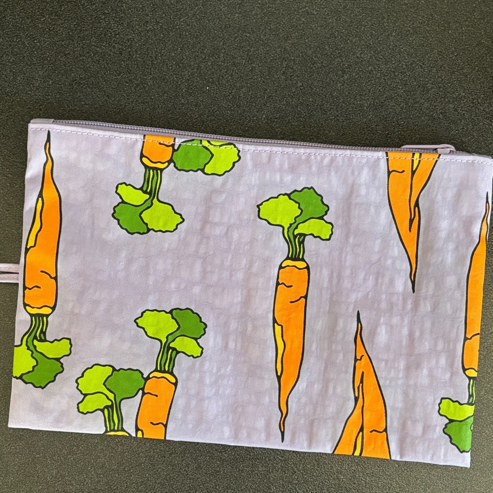 Baggu Carrot Flat Pouch